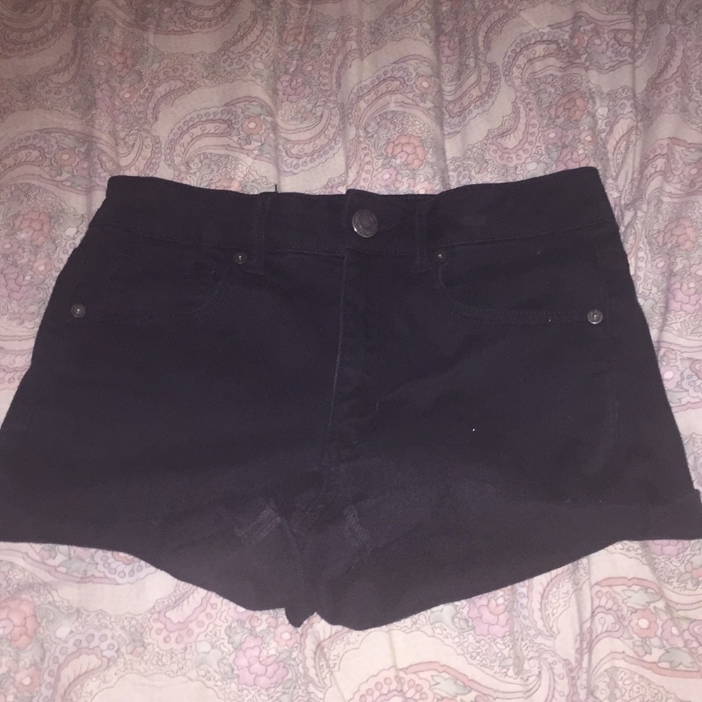American eagle women’s jean shorts. Size 6